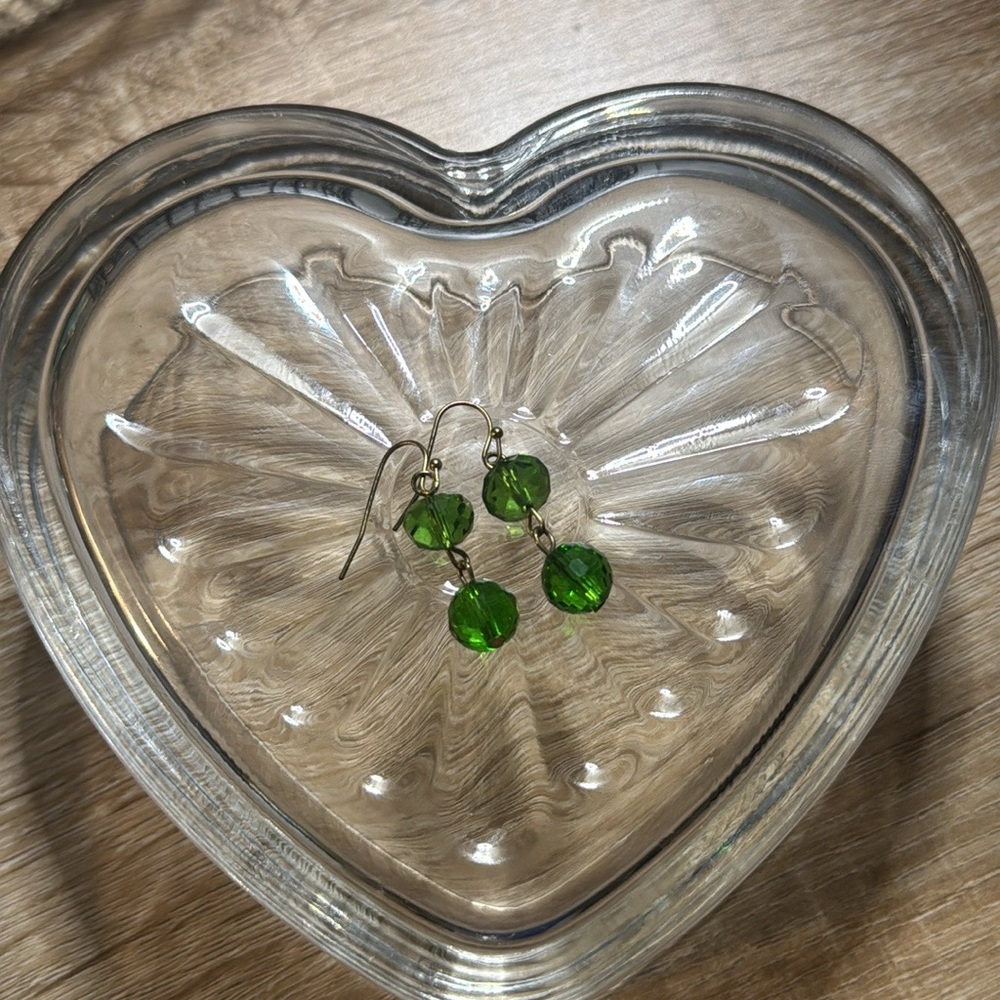 2 for $12 🎉 Green Dangle Earrings